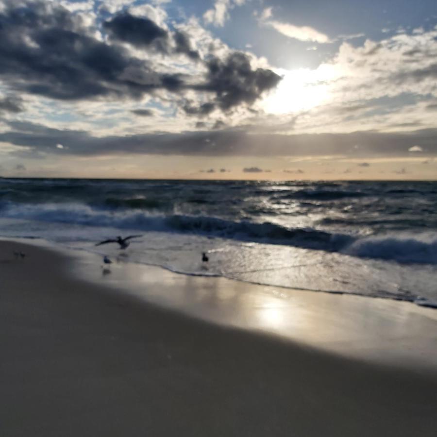 Nadmorskie Apartamenty Ustka Luaran gambar